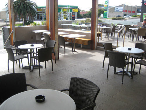 Christies Beach Hotel Clarendon Exterior photo